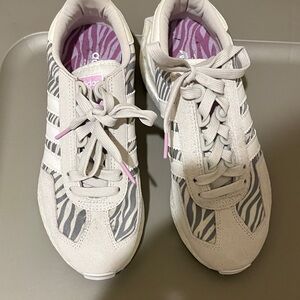 Adidas Zebra Pattern Sneakers - Cream and Gray